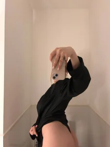 Emma__Leee のNew publicの枚の写真