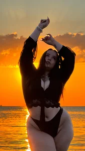 Margott_Joy Enjoying the sunrise Bilde 3