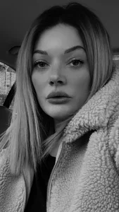 Luna_Addison Public Bilde 5