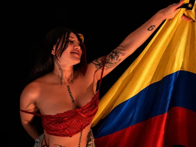 ABBYANDYILIRA Colombian sexy girl 🥵💕 Billede 9