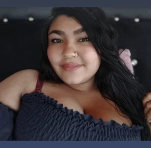 Milatoro Public Foto