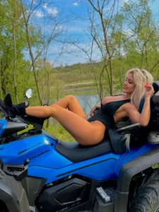 OhAnita Did I tell you about my forest ride? 🌿 Kuva