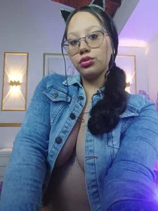 lilith03_'s I came to turn heads today. 😏 Sex Photo 4