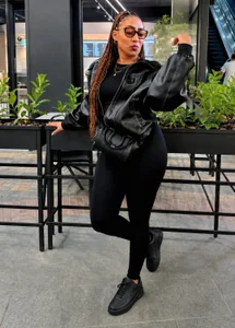 SULTRYBEAUTYxx Sexyy Hình