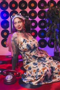 ☎️Vintage Noise💿 de ViolettaBaker_  3 Imagens