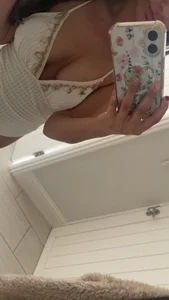 Addictive_Cora_X Public Foto 2