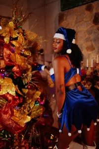 MAILYN_ER Merry 🎅🏾 2025 Fotka 3