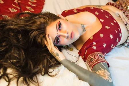 Cori_Paige How about coming to my room? 🔥❤ Pic