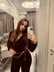 Nicole_De_Lux Public Immagine  2