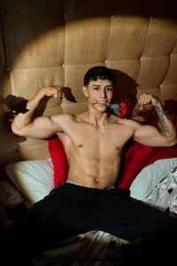 Cristopher23_ ❤️ Valentine's Day صورة واحدة|Cristopher23_ ❤️ Valentine's Day صورتان|Cristopher23_ ❤️ Valentine's Day  4 صور|Cristopher23_ ❤️ Valentine's Day  4 صورة