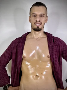 ToddClaytonn: Public ( 4 фото)