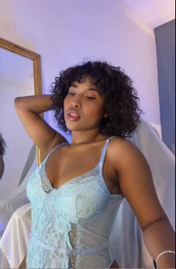 selena_monroy 😉🫦my new look🫦😉 Immagine 