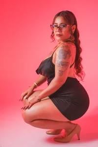 HannaaWells Your goddess♥ Hình 4