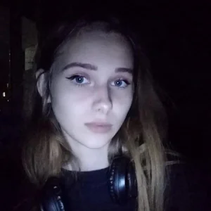 MarthaMack Public Pic 2