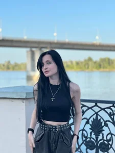 DarcyAspacio 🖤gothic princess✨ Pic 3