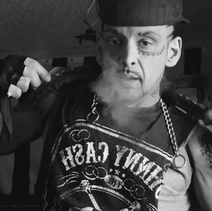Fameandfortune40 Public Pic 7