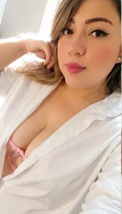 AnahiSmith__ Public Immagine  2