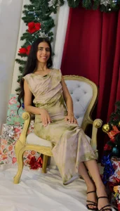 Even elegance can be seductive on a Christmas night 🎄😈 de anna_alvarez  photos