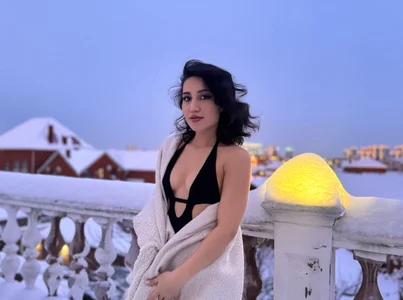 Maya_Rogerss Winter photo shoot for my favorite viewers❄️❤️‍🔥 Foto 3