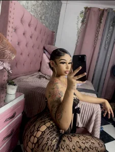 🖤 de Mia_Jansen  3 photos