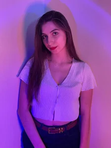 mila_firee Public Pic 3