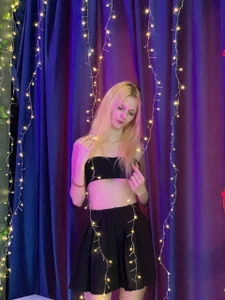 JuanaSumma Public Pic 3