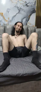 Dilan_Lust Public Pic 4