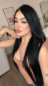 Me 💖🔥 de cherry_love_0  3 Imagens