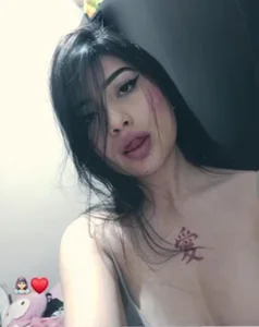 Public od DeliriumWet  5 snímek