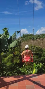 ArianaRosee_ Sins of Love টি ছবি