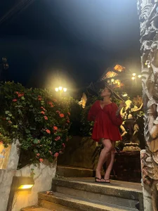 LeyaKale Public Pic 6