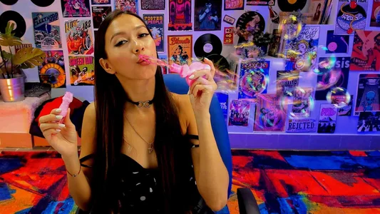 LanaBaker Bubbles Pic 2