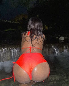 ANNIE_DOLCE_: Public ( 5 фото)