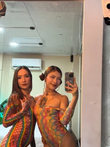 POP GIRLS 🤍🧡🖤 de Popteasegirlss  3 Imagens