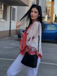 Sofi_Anne Public Pic 2