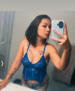 Patiently Waiting 🤤🤤🤤💦💦💦 de Baybeecakes  Imagens
