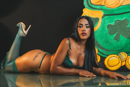 hot sexy doll 🔥😈 de JazminRusso_  4 Imagens