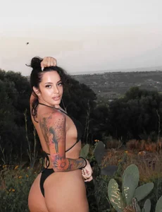 EvieeRosie Public Poză 2