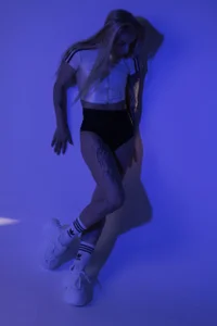 Jackie_Swann Adidas harbass hah Poză