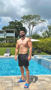 Roman_Lux Daddy sweating зображення 4