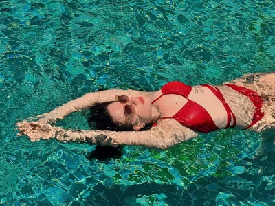 WineVape kullanıcısının Sill we swim together?🌊 albümü -  3 fotoğraf