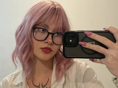 Public de NoahWhitte  2 Imagens