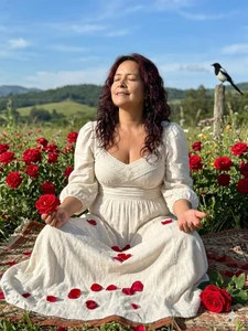 Sammy_Castlevill: Too sweet...until you meet me 🍓 ( 4 фото)