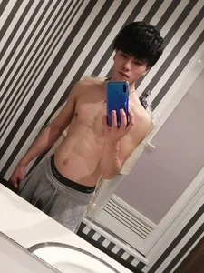 CHROME-kun925 Public Pic