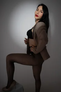 ArianaReynoldssのPublicの枚の写真