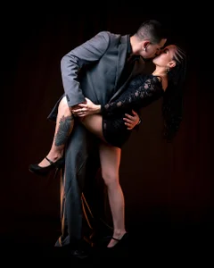 tony_and_sophia A genuine and passionate love Pic 2