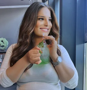 Leyla_Luxury Public Foto 5