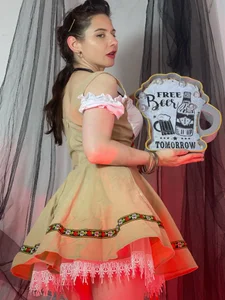 Kylie_Bloom kullanıcısının oktoberfest 💦🔥 albümü -  5 fotoğraf