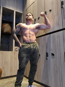 Be my gymbro de Mike_montoya1 Foto 6