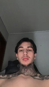 Eu :) de RealGdiass  4 Imagens